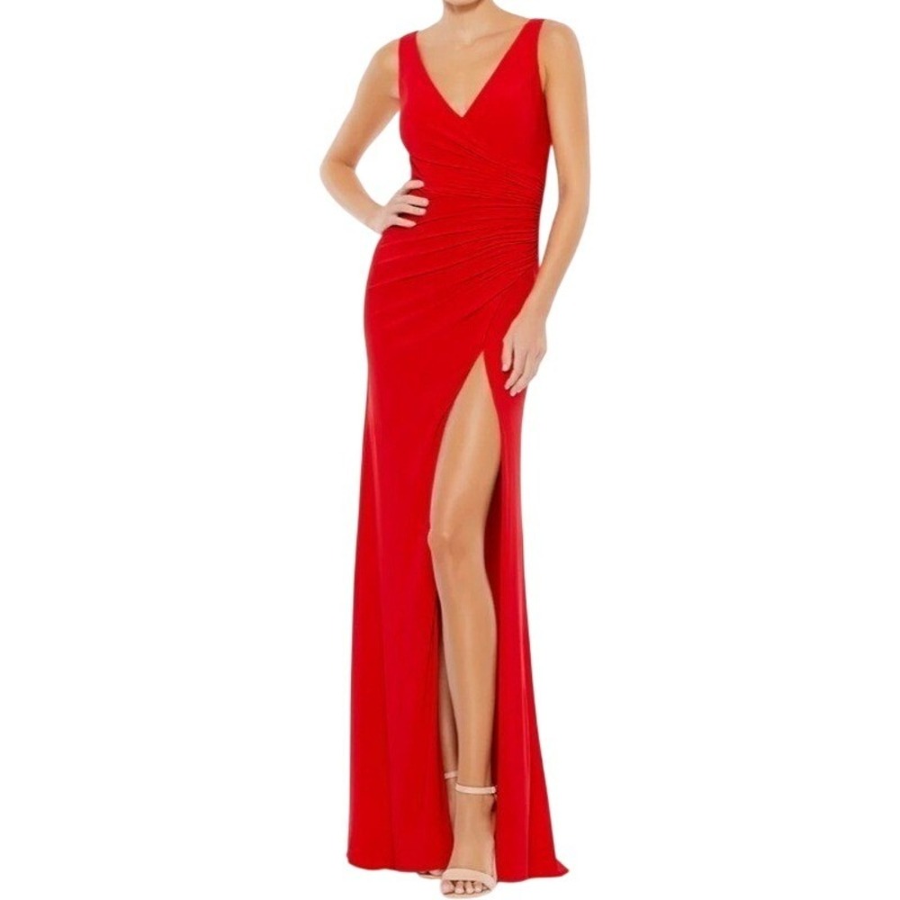 Ieena Mac Duggal Dress Size 12 Bright Red V Neck Gown Gala Formal Wedding Event